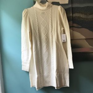 Juniors long sleeve sweater dress